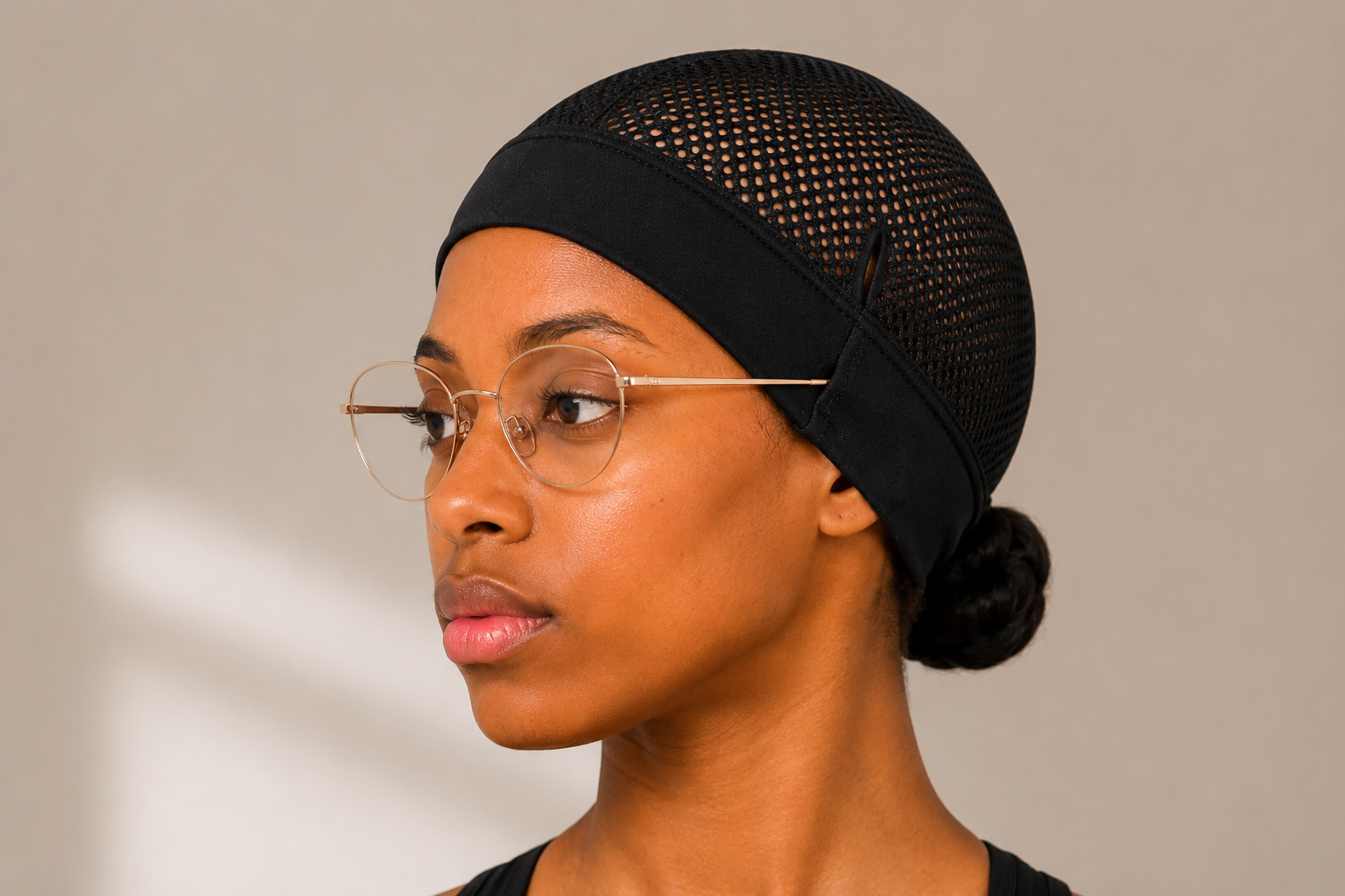 Nura Air-Light, sous-voile léger et respirant - détail de la maille ajourée